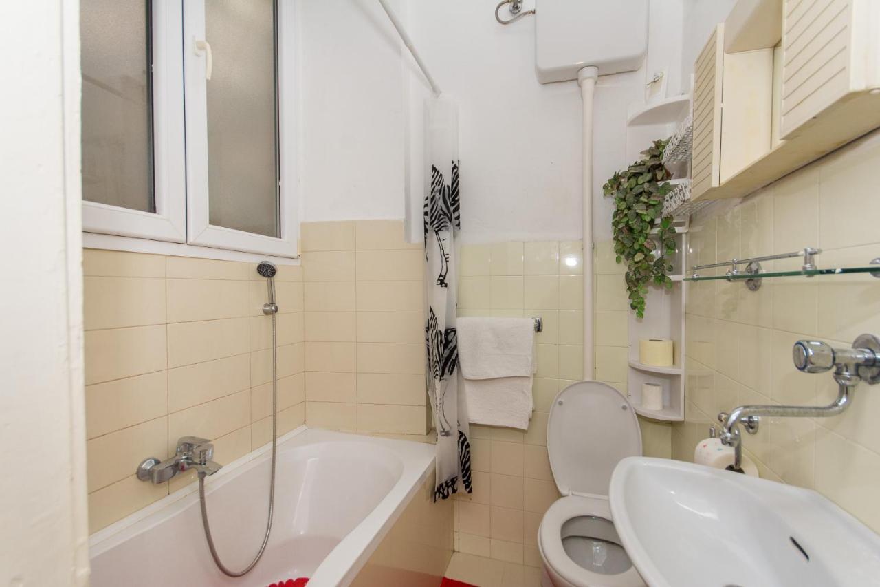Center Apartman *